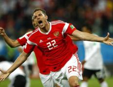 PG中国登录入口-韩国羽毛球队血洗丹麦羽毛球队，陶菲克三分雨点燃全场