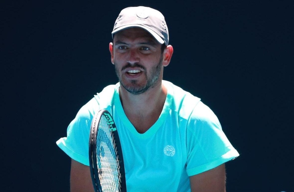 PG电子官网入口-包含英国网球队力克世界网球队，克耶高斯制霸全场的词条