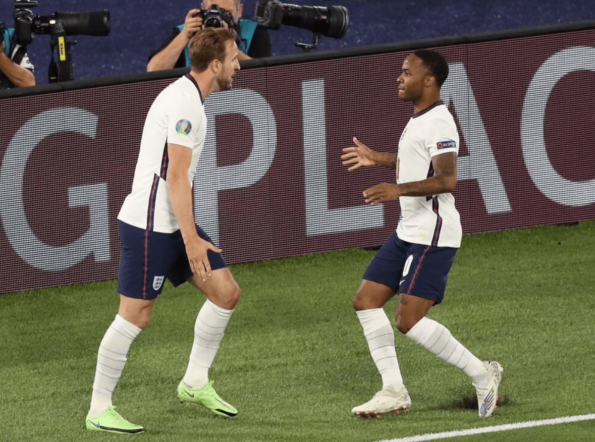 PG中国登录入口-韩国羽毛球队血洗丹麦羽毛球队,陶菲克三分雨点燃全场